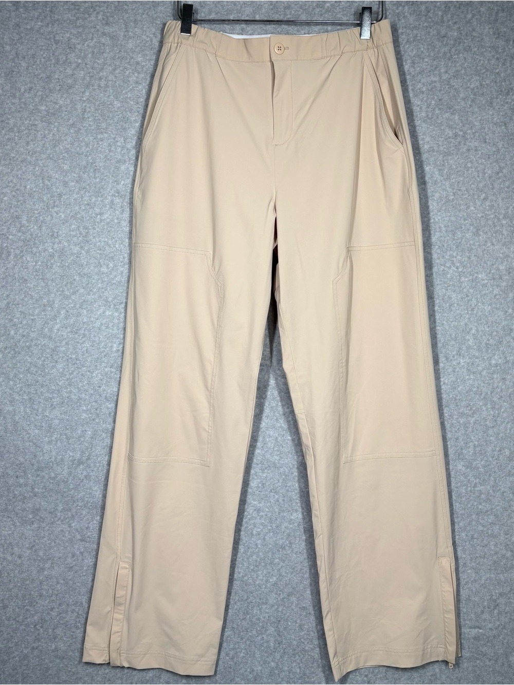 ALO Yoga Women's Wide Leg Pants in Light Tan